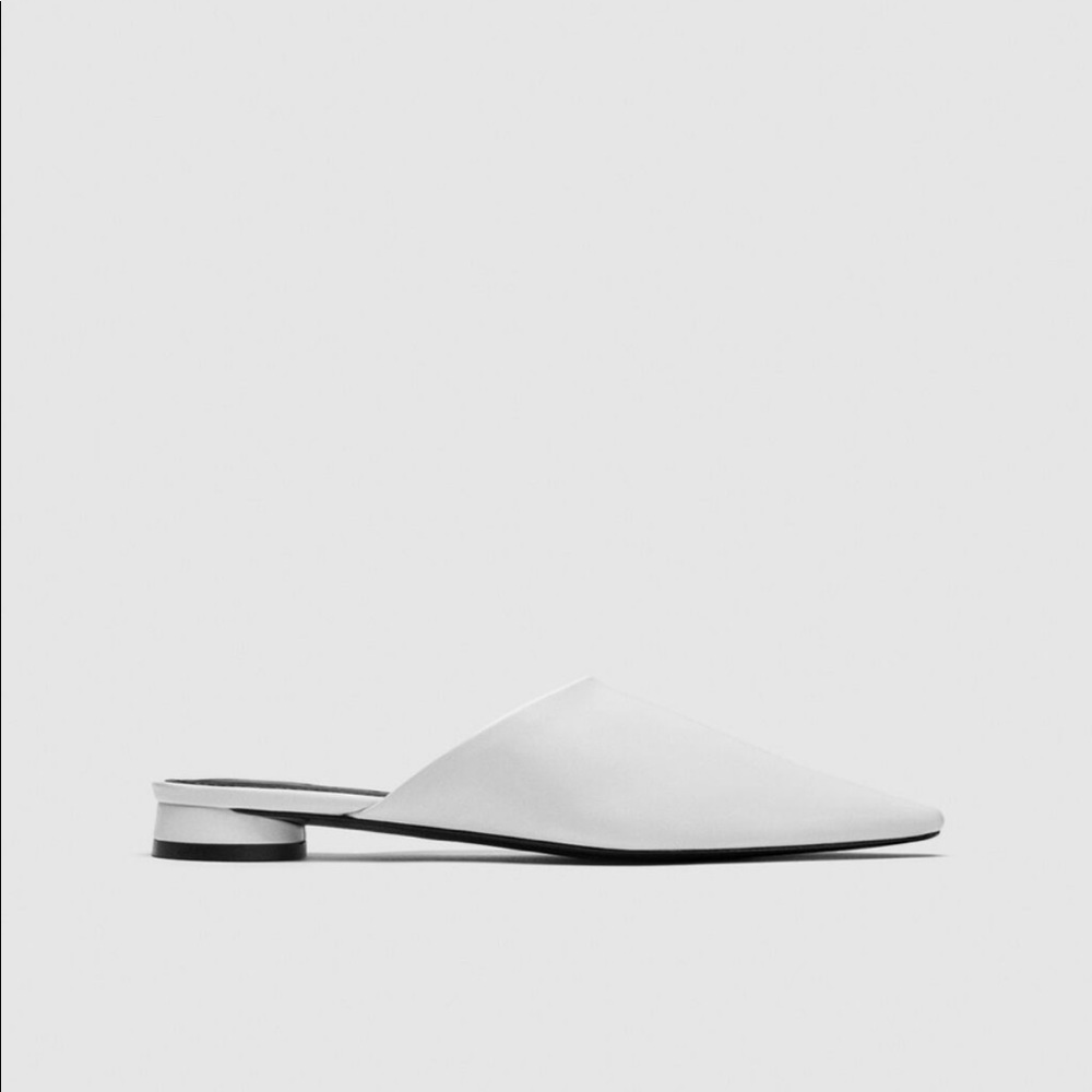Soft Leather White Mule - Like New